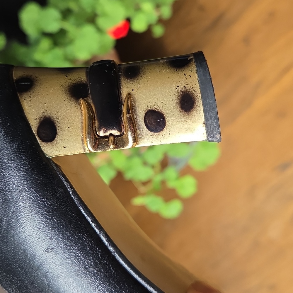 Spanish Leather Collection by Sergio Zelcer Black Pumps Size 9.5 Unique Heel - Picture 13 of 14